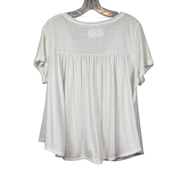 FREE PEOPLE, ALL YOU NEED RUCHED V-NECK TEE, White, Size Medium - Picture 2 of 7